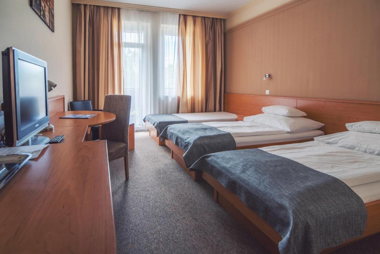Granada Conference, Wellness And Sport Hotel Kecskemét Extérieur photo