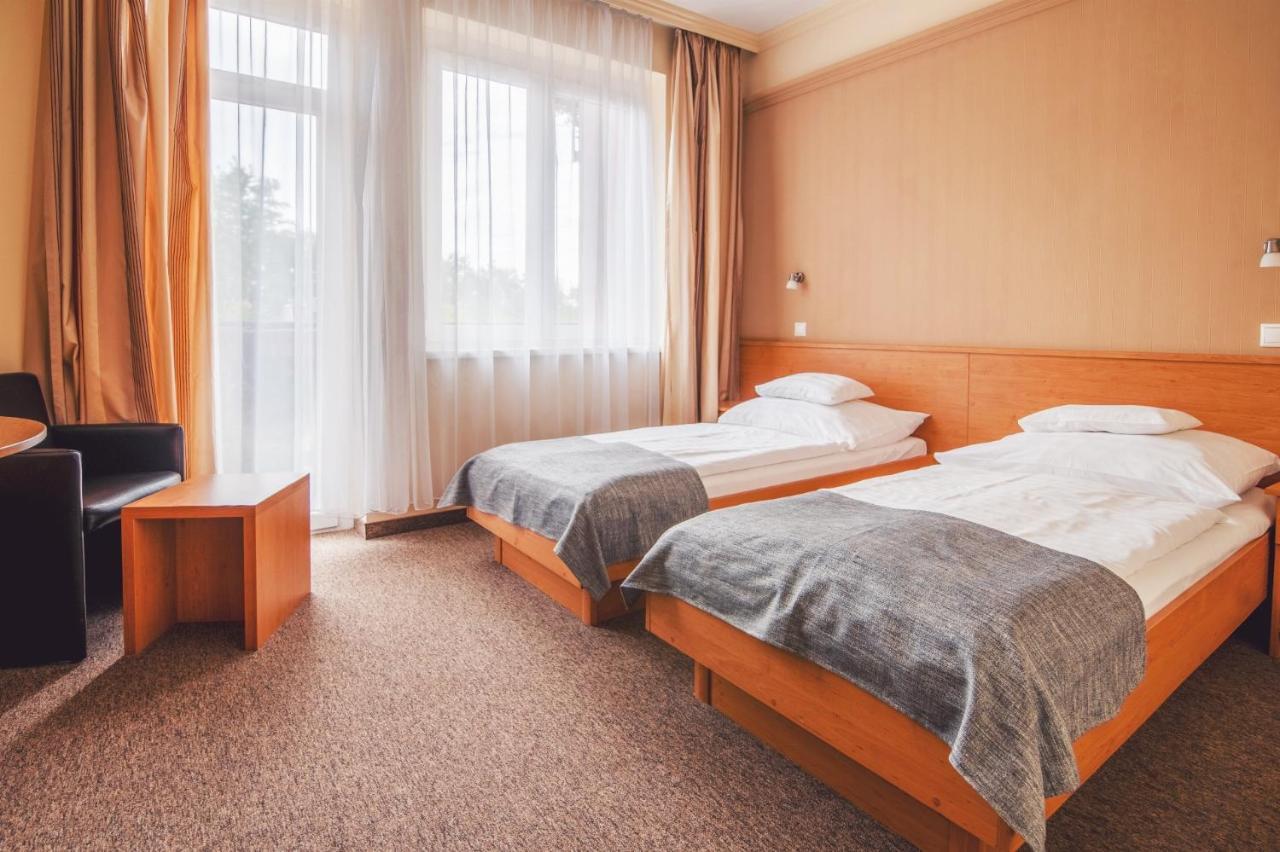 Granada Conference, Wellness And Sport Hotel Kecskemét Extérieur photo