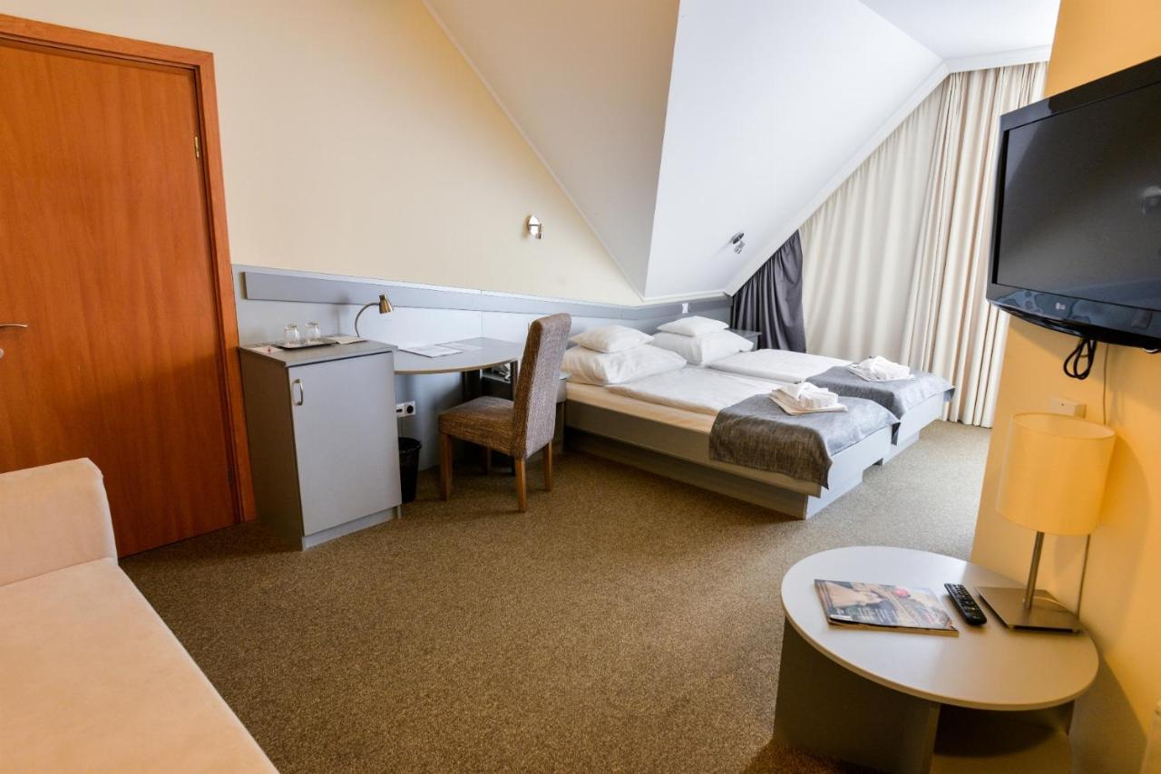 Granada Conference, Wellness And Sport Hotel Kecskemét Extérieur photo