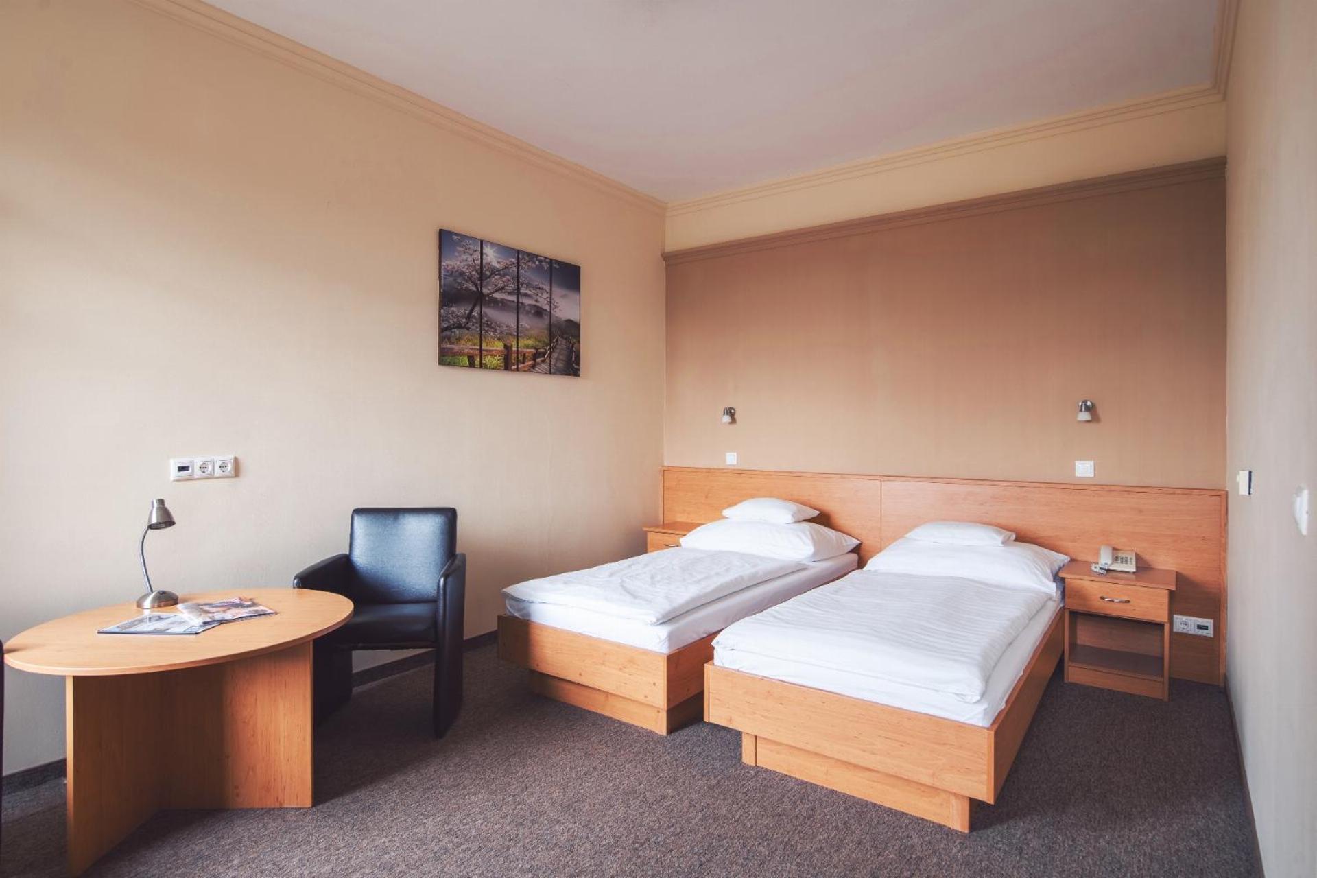 Granada Conference, Wellness And Sport Hotel Kecskemét Extérieur photo